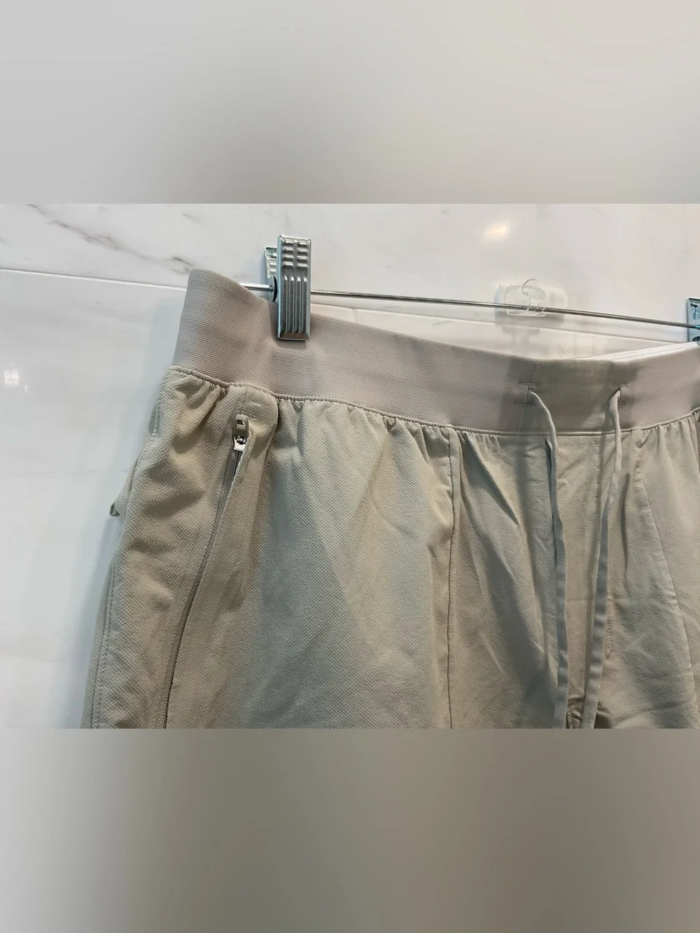 Lululemon License To Train Shorts - 7” - Linerless STONE BEIGE size XXL T55